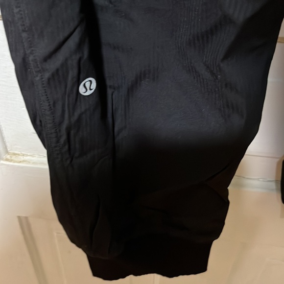 Lululemon dance studio joggers - Picture 2 of 3